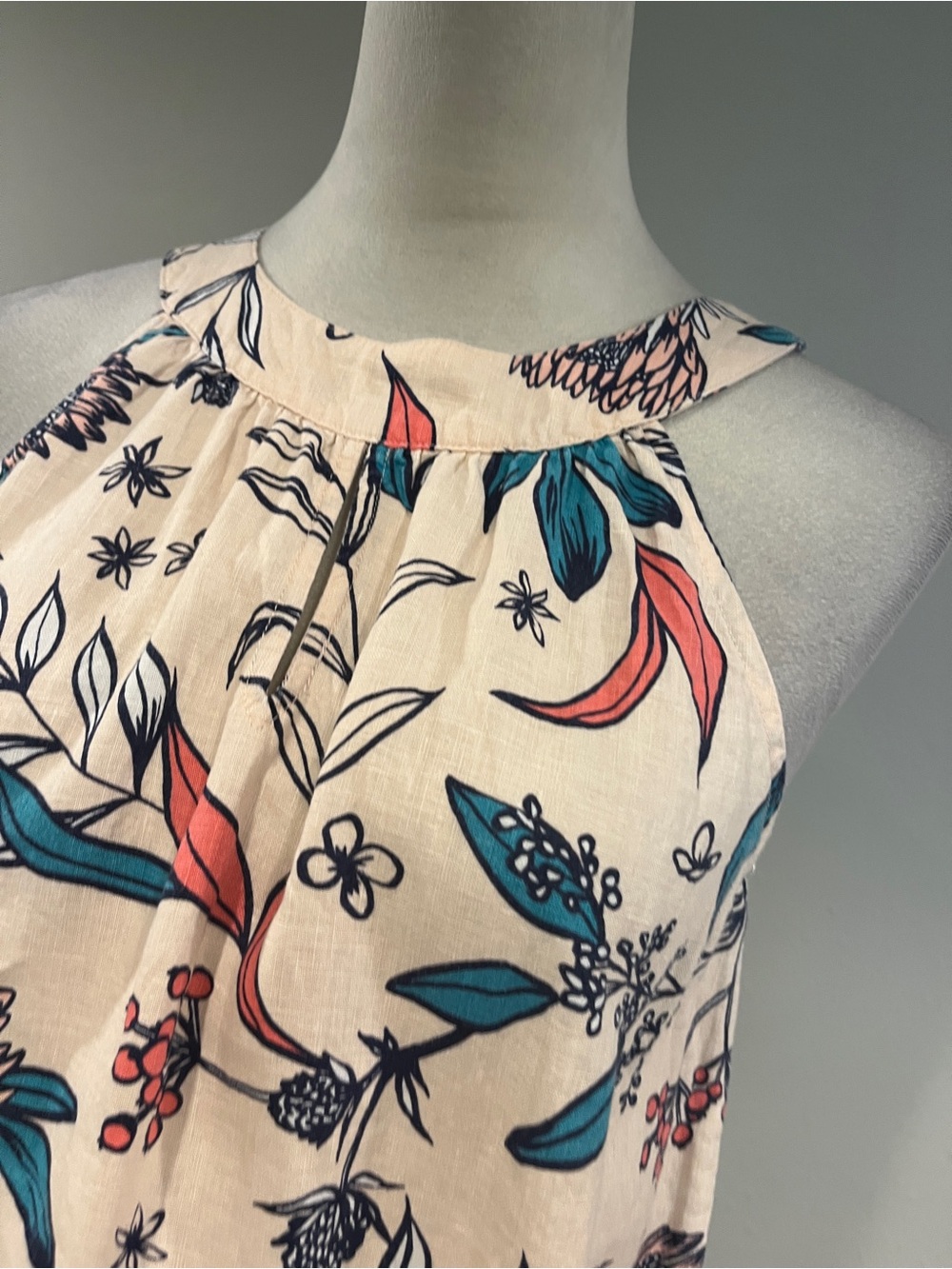 Rachel Ashwell Sleeveless Floral Halter Dress in Cream with Teal & Coral Accents - Picture 2 of 12